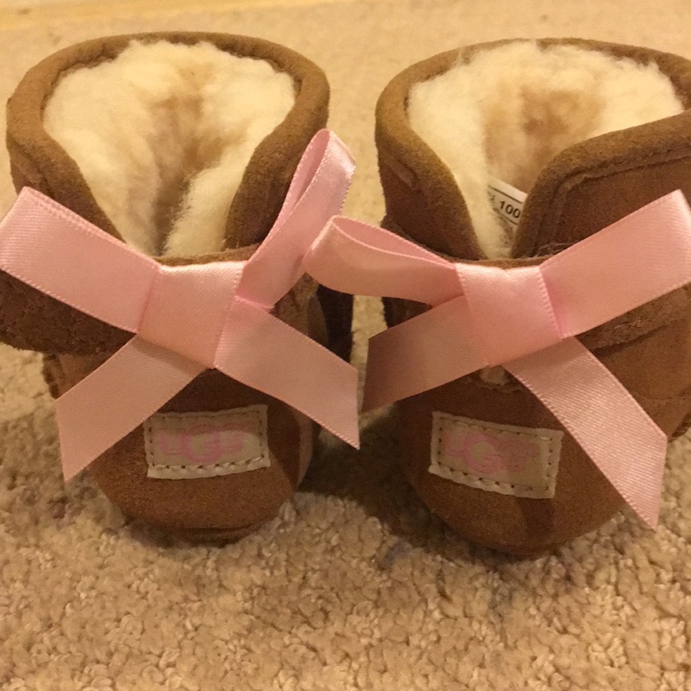 Baby Girl ‘Jesse Bow’ UGG Boots